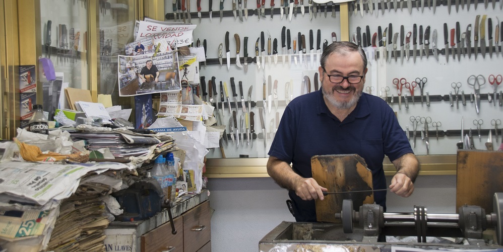 Afilador de cuchillos en San Francisco, Vélez