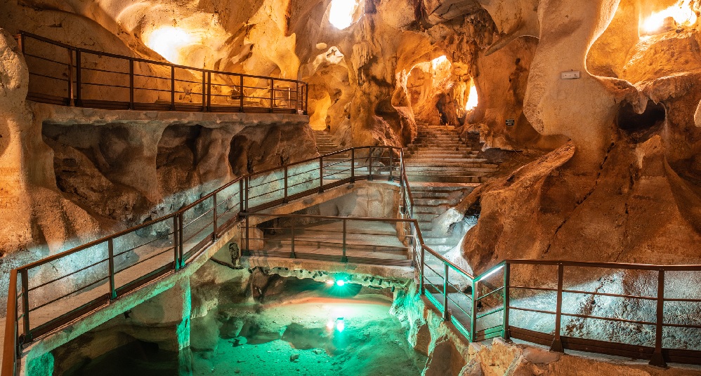 Cueva del Tesoro