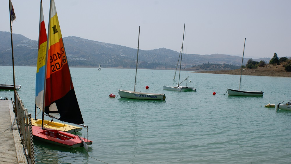 Lake Vinuela