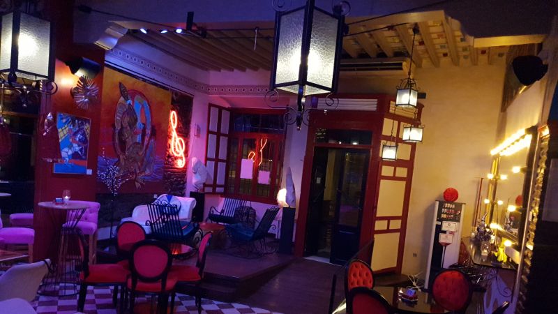 Bar area of El Pianista del Carmen