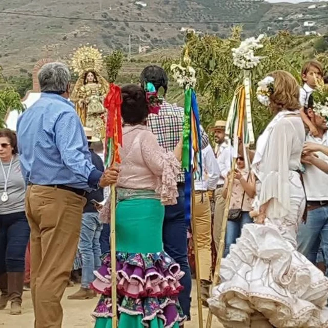 Romería de Vélez-Malaga is 17-18th May 2025
The night the patron saint virgin travels by oxen to spend a night in a countryside chapel and is accompanied by pilgrims dresses in colourful country dress. In true Andaluz style, dancing (mainly sevillanas), singing(rumbitas are popular), drinking (rebujitos - sherry and lemonade) and a midnight mass (it is religious after all) is the call of Saturday.
See the start of the Camino from El Cerro en Vélez or at Plaza Carmelitas. More information is in my bio.
.
.
.
.
#romería #romería2025 #pilgrimage #spring #primavera #andalucía #vidacampera #campo #velezmalaga #tradición #festivalesespaña #festivalandalucía #axarquía #mivelezmalaga #flamencodresses #trajeflamenca #tradicionescampesinas #fiestafiesta #romeriavelezmalaga
